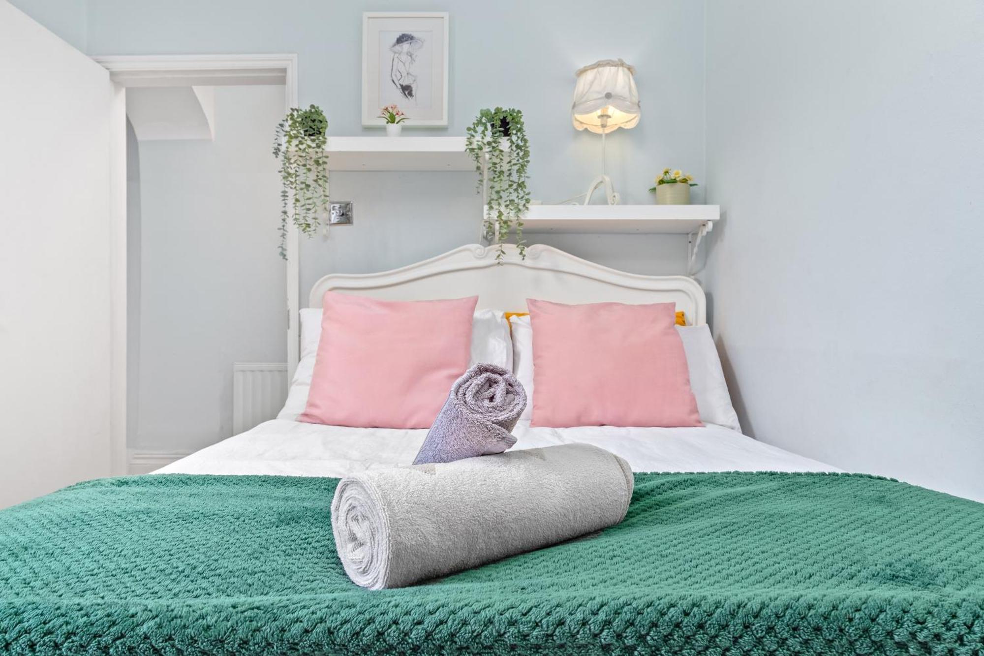Artist'S Bright Hampstead Heath Village 2 Bed Лондон Экстерьер фото